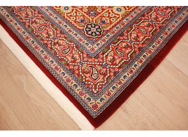 Fine Persian carpet "Ghom" Wool 207x135 cm Red