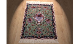 Persian carpet Isfahan on Silk 105x70 cm