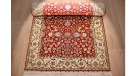 Very fine Hand-knotted pure silk Runner "Hereke" 305x78 cm Red