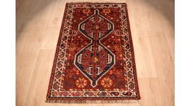 Persian carpet Ghashghai virgin wool 125x89 cm Shiraz