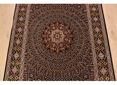 Persian carpet "Isfahan" with silk 164x104 cm
