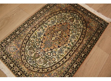Oriental carpet "Kashmir" pure silk 93x65 cm