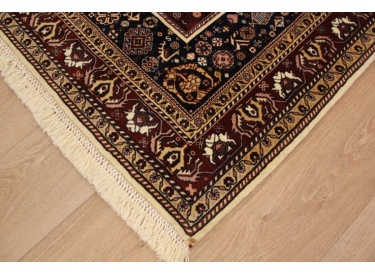 Persian carpet "Ghashghai" pure Wool 215x145 cm