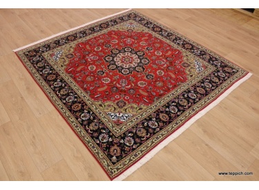 Square Persian carpet Tabriz with Silk 207x200 cm 