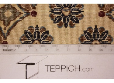 Persian carpet Nain 6la with Silk 240x160 cm Beige