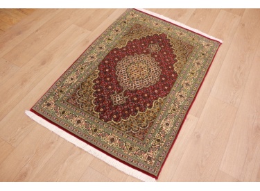 Persian carpet "Taabriz mahi" with Silk 120x85 cm