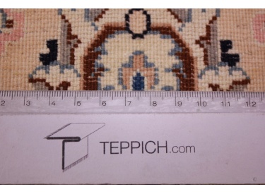 Perser Teppich Nain 6 La mit Seide 295x207 cm Beige