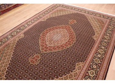Persian carpet Taabriz Mahi with silk 313x217 cm Black