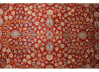 Very fine Hand-knotted pure silk Runner "Hereke" 305x78 cm Red