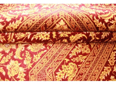 Persian carpet Gom pure Silk rug 142x100 cm Red/Gold
