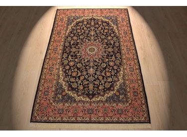 Persian carpet "Isfahan" with silk 220x137 cm