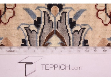 Perser Teppich Nain 6la mit Seide  331x203 cm