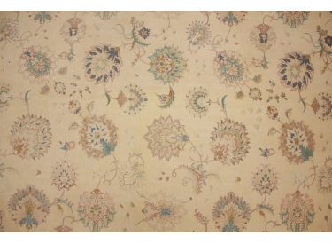 Persian carpet Tabriz Faraji 398x300 cm