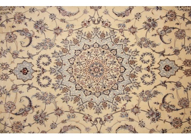 Feiner Perser Teppich Nain 6la mit Seide 282x205 cm