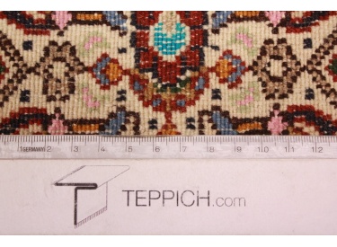Perser Teppich Moud mit Seide 149x96 cm Beige