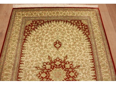 Persian carpet Ghom pure silk rug 119x78 cm