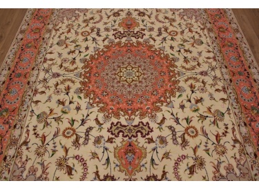 Persian carpet Taabriz with silk 306x200 cm