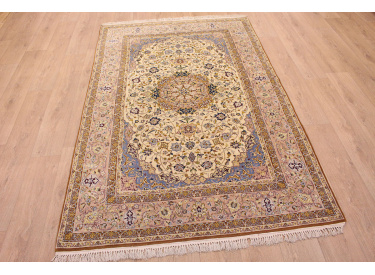 Teppich.com - Isfahan Teppiche online bestellen