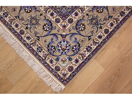 Persian carpet "Isfahan" with Silk 210x210 cm