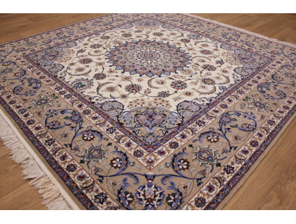 Persian carpet "Isfahan" with Silk 210x210 cm