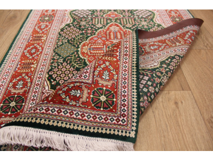 Persian carpet Ghom pure silk 124x77 cm Green